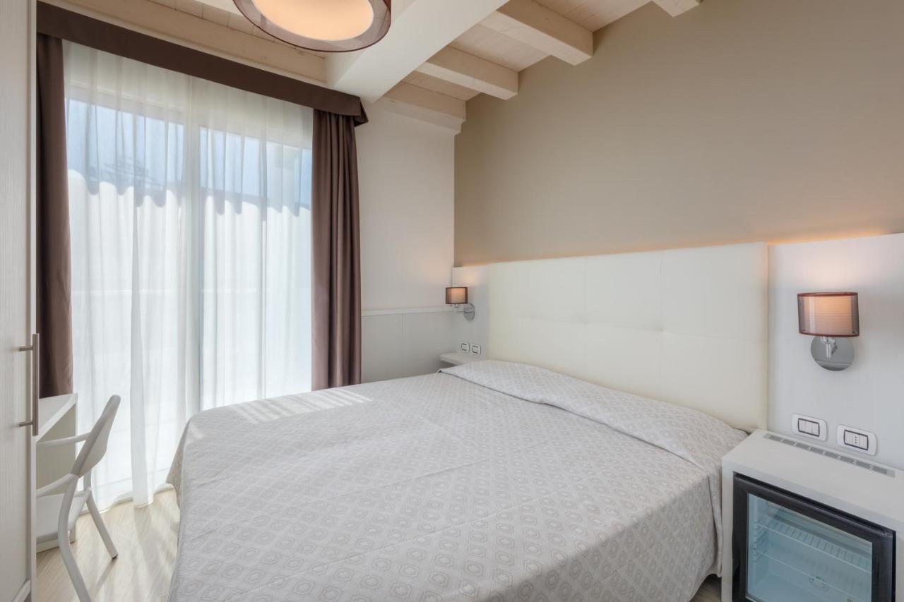 Hotel Garni' Serena 3*